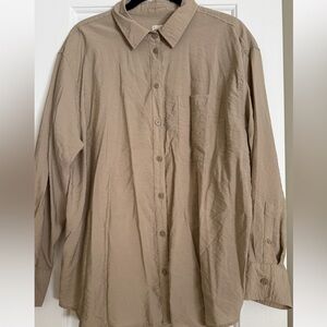 Classic Button Down Satin Finish collared blouse womens size large neutral tan